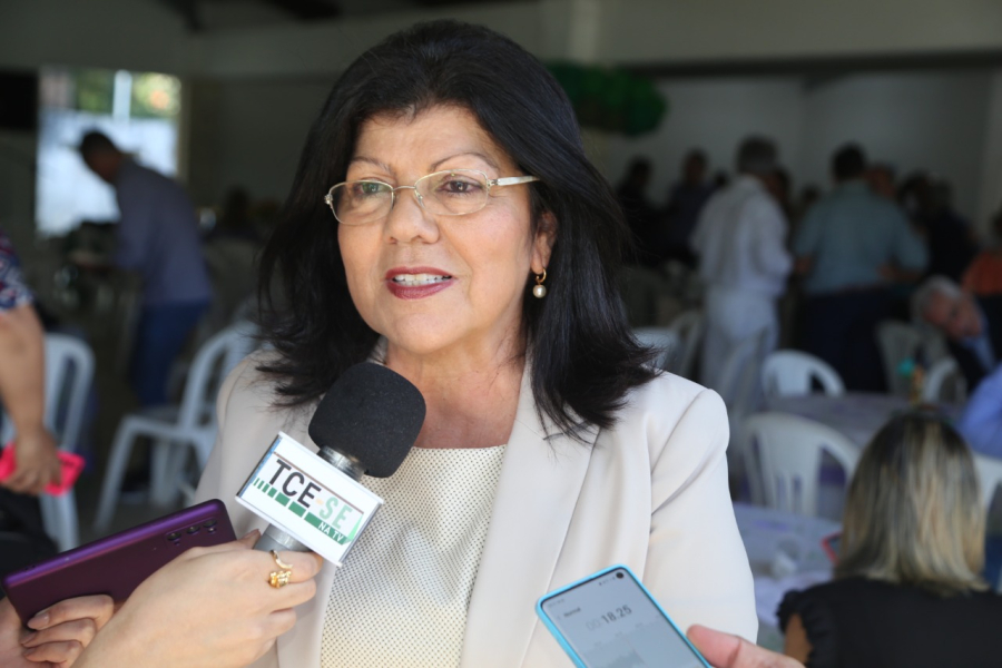 Angélica Guimarães é eleita presidente do TCE-SE