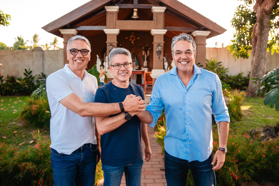 Sérgio Reis anuncia apoio à reeleição do senador Alessandro