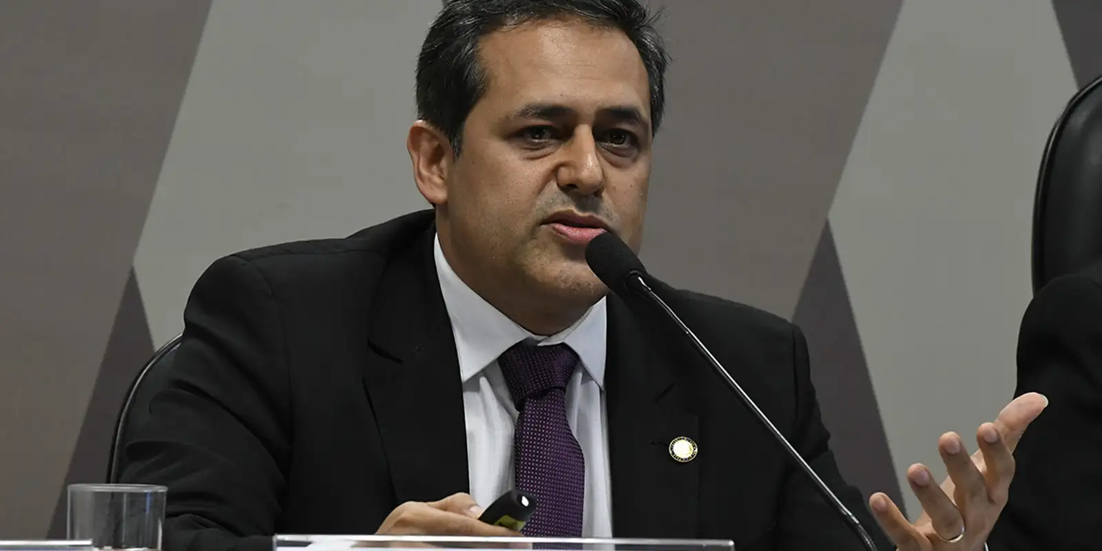 Presidente da Unafisco presta depoimento à PF como investigado