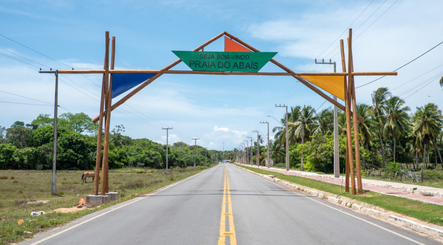 Verão Sergipe na Praia do Abaís aquece economia e turismo em Estância