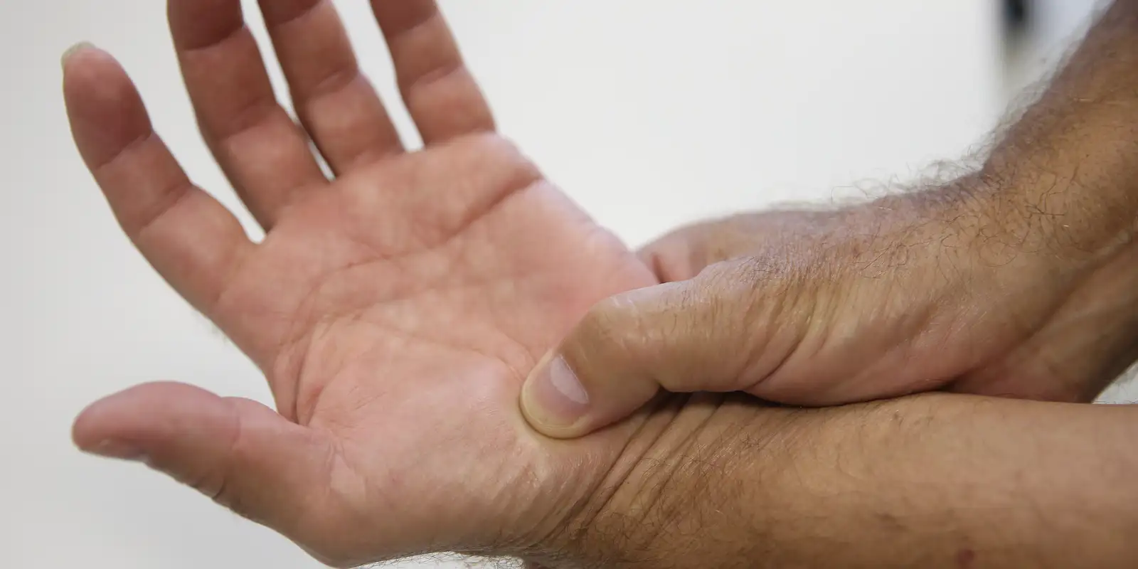 Novas diretrizes ampliam o tratamento de fibromialgia pelo SUS