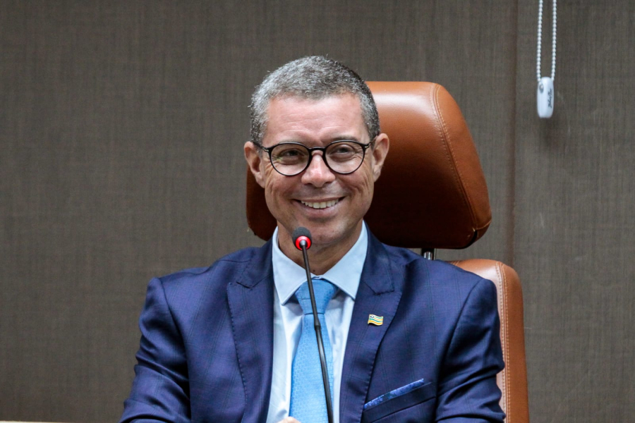 Fábio Mitidieri abre 10 pontos de vantagem sobre Valmir de Francisquinho em nova pesquisa