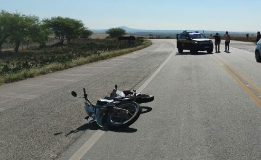 Motociclista morre após colisão com veículo na BR-235 em Frei Paulo