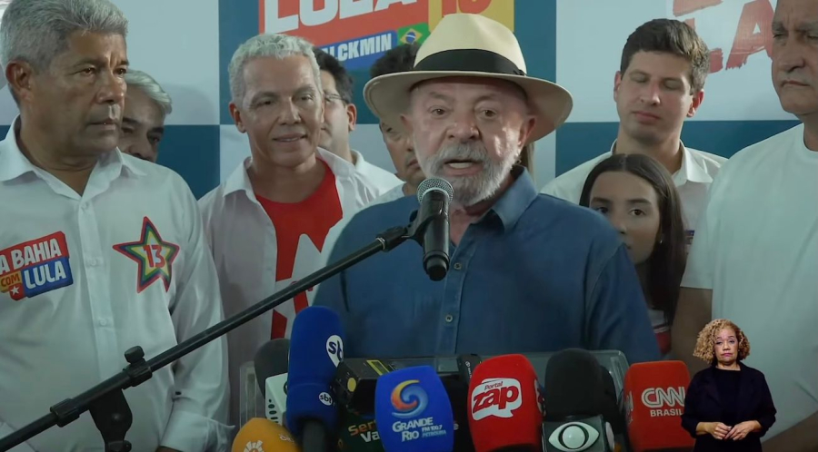 Lula: Flávio não vai abrir sigilo porque tem “vida podre”