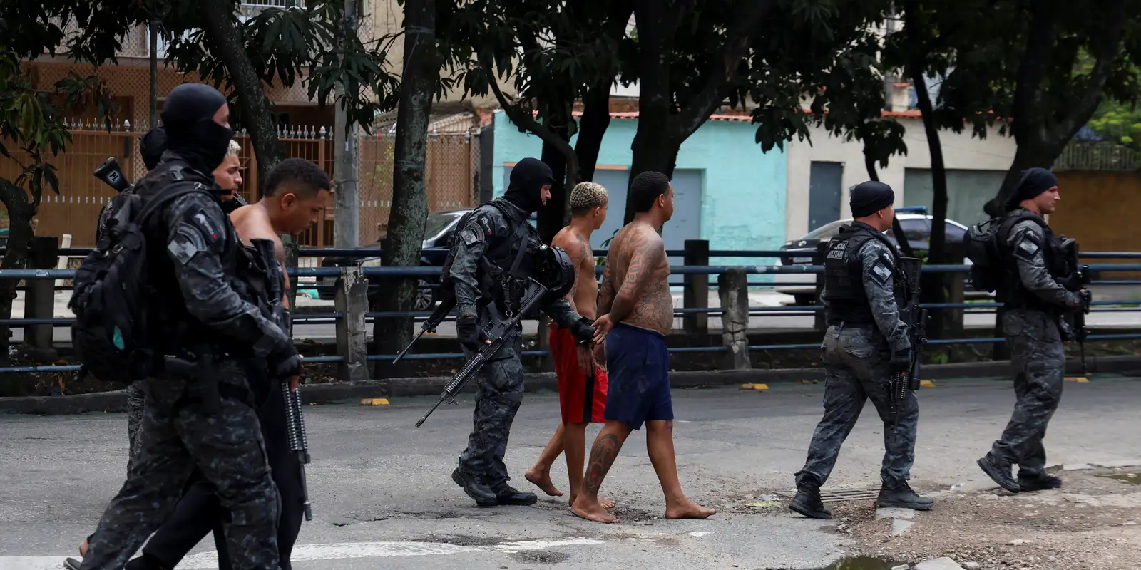 Governo do RJ deverá adquirir câmeras para policiais em março de 2027 