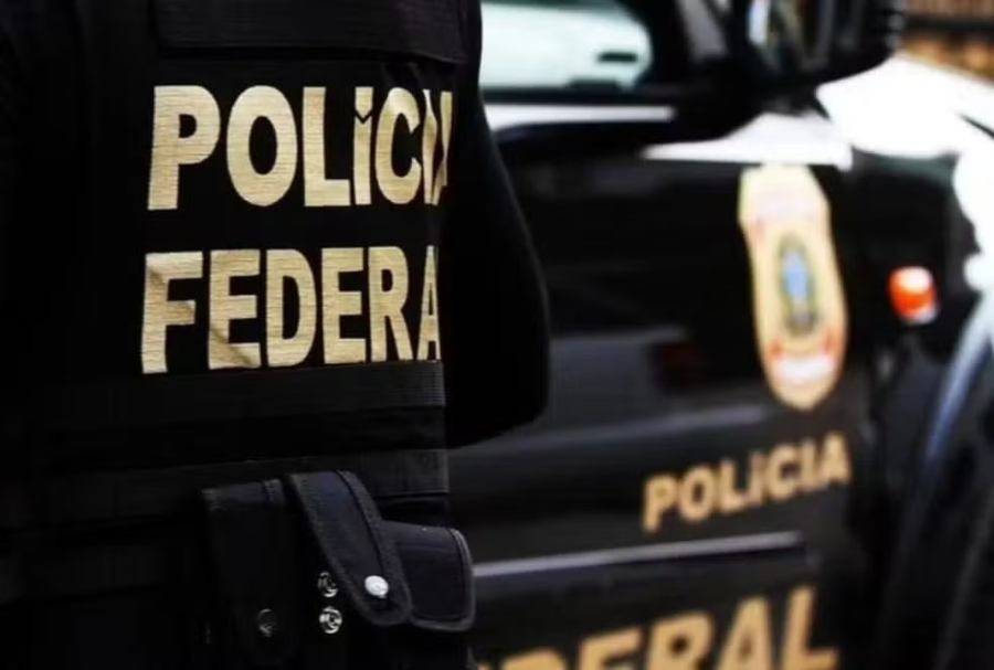 PF mira armazenamento de material de abuso infantil e cumpre mandado em Lagarto